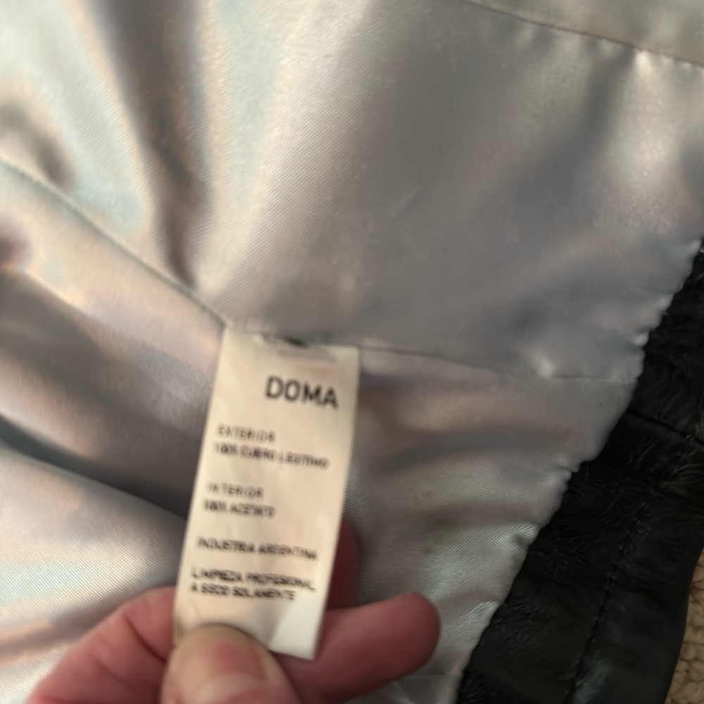 Doma black leather moto jacket. Made in Argentina. - Picture 4 of 8